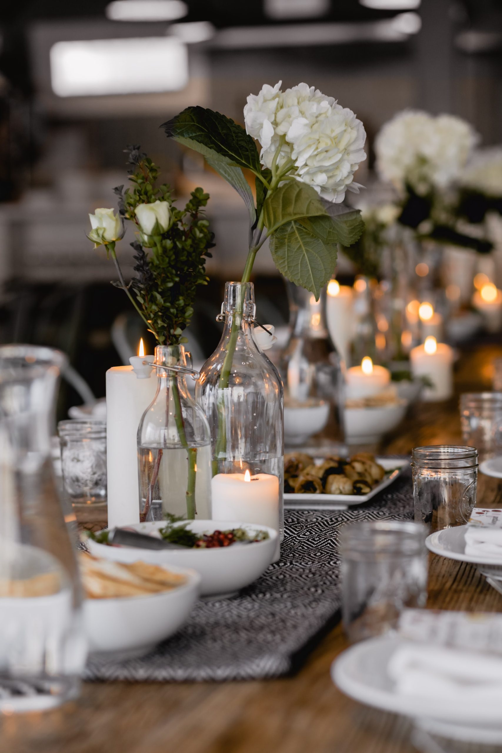 holiday dinner table setting