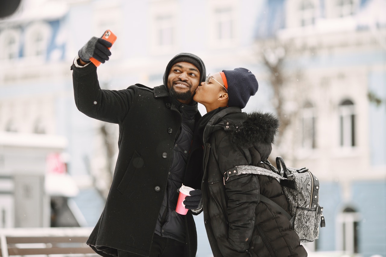 17 Date Night Ideas for When It’s Freezing Outside