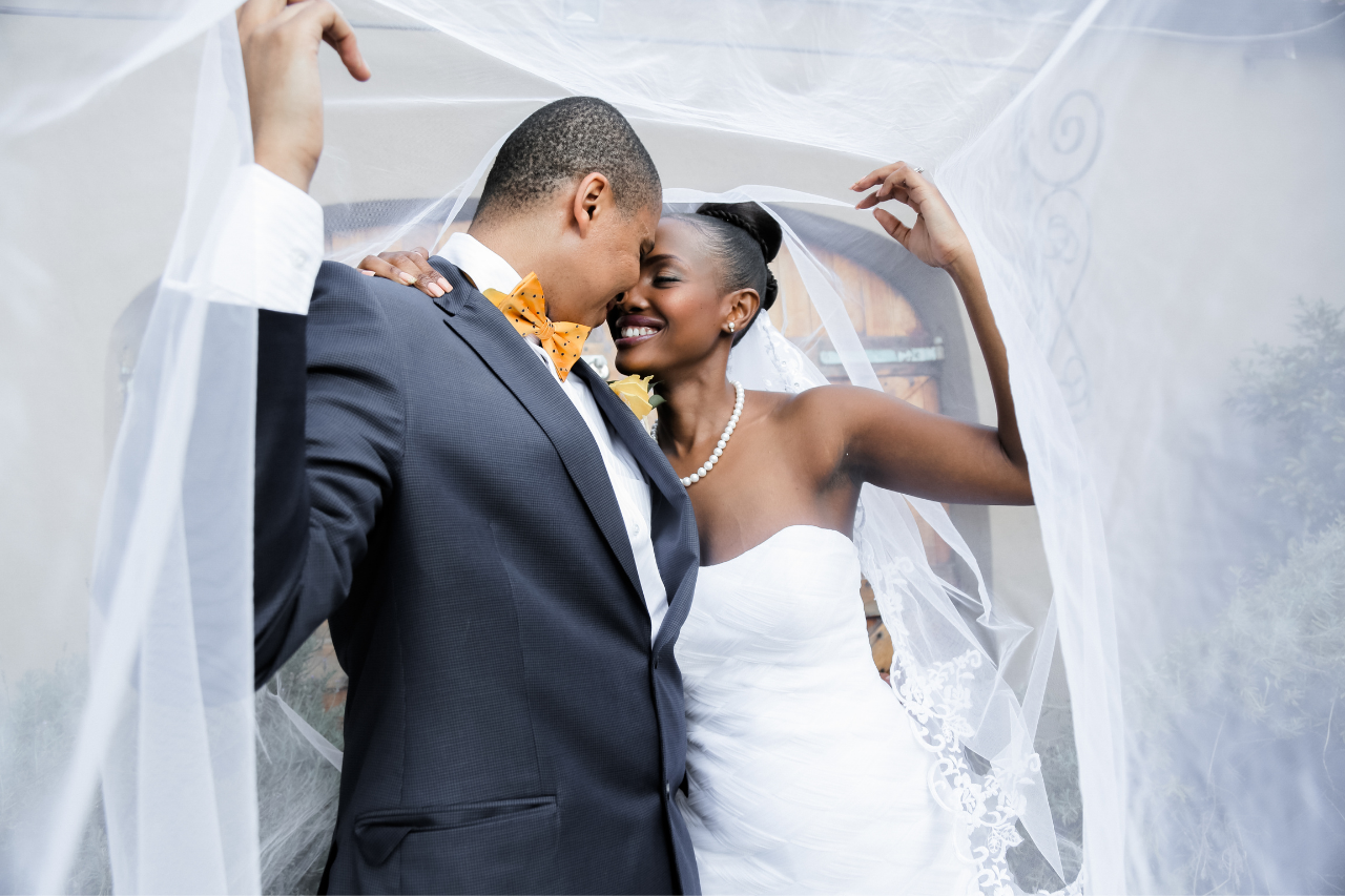 5 Ways Wedding Debt Can Ruin Your Marriage