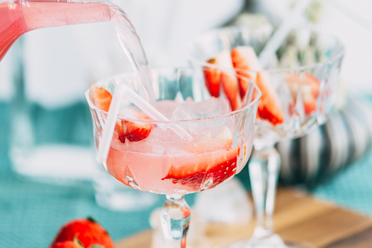 4 Low-Calorie Cocktail Recipes You Need To Try ASAP