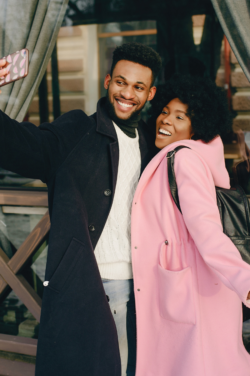 8 quick ways to boost your confidence before a date
